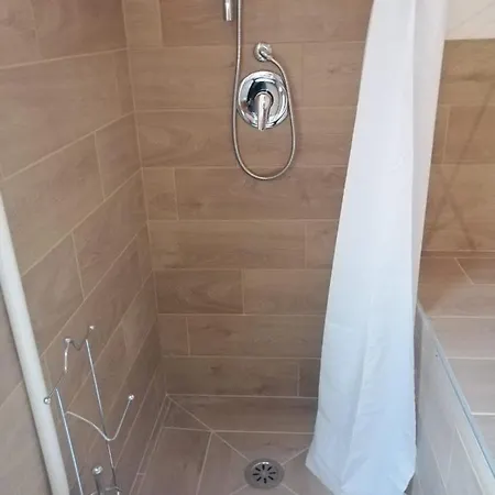 Andemar Apartmanhotel 3*